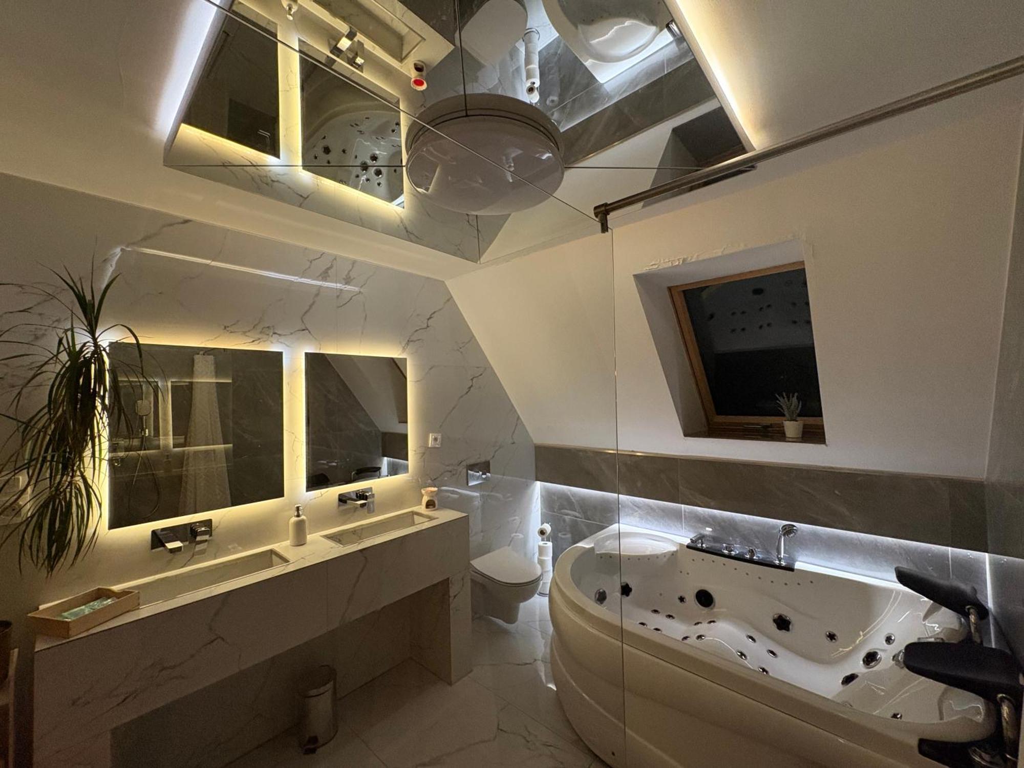 Viking Shelter - Apartamenty Z Jacuzzi — Zdjęcia 2